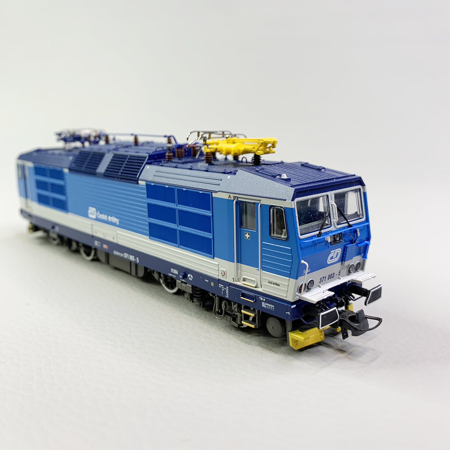 N - Locomotive électrique BB 27137M REGIO RAIL livrée bleue, Ep