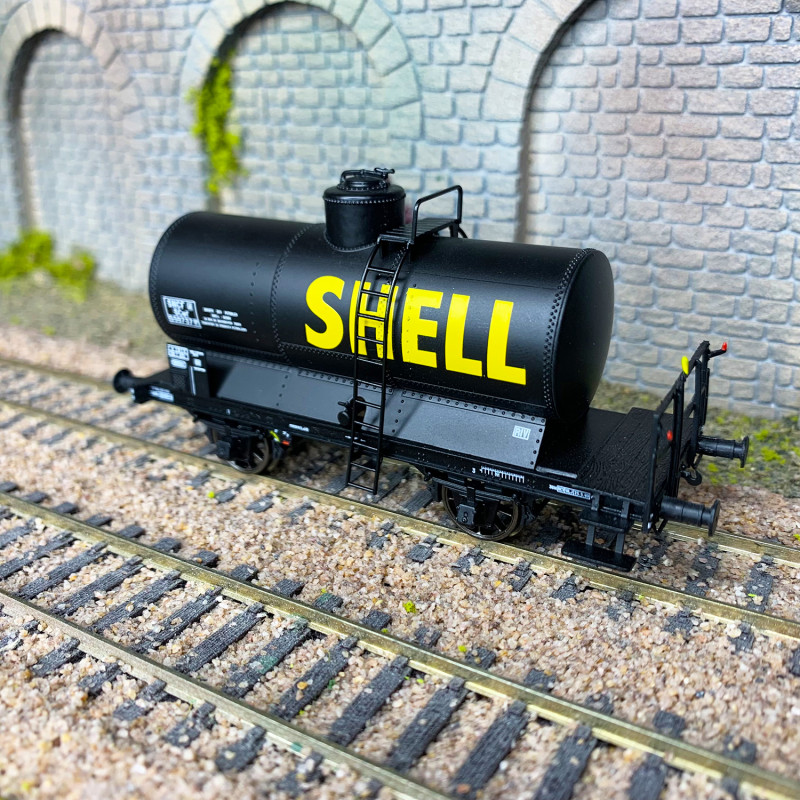 Wagons citernes OCEM 19 SHELL, NOIR, SNCF, époque III – REE WB707- HO-1/87