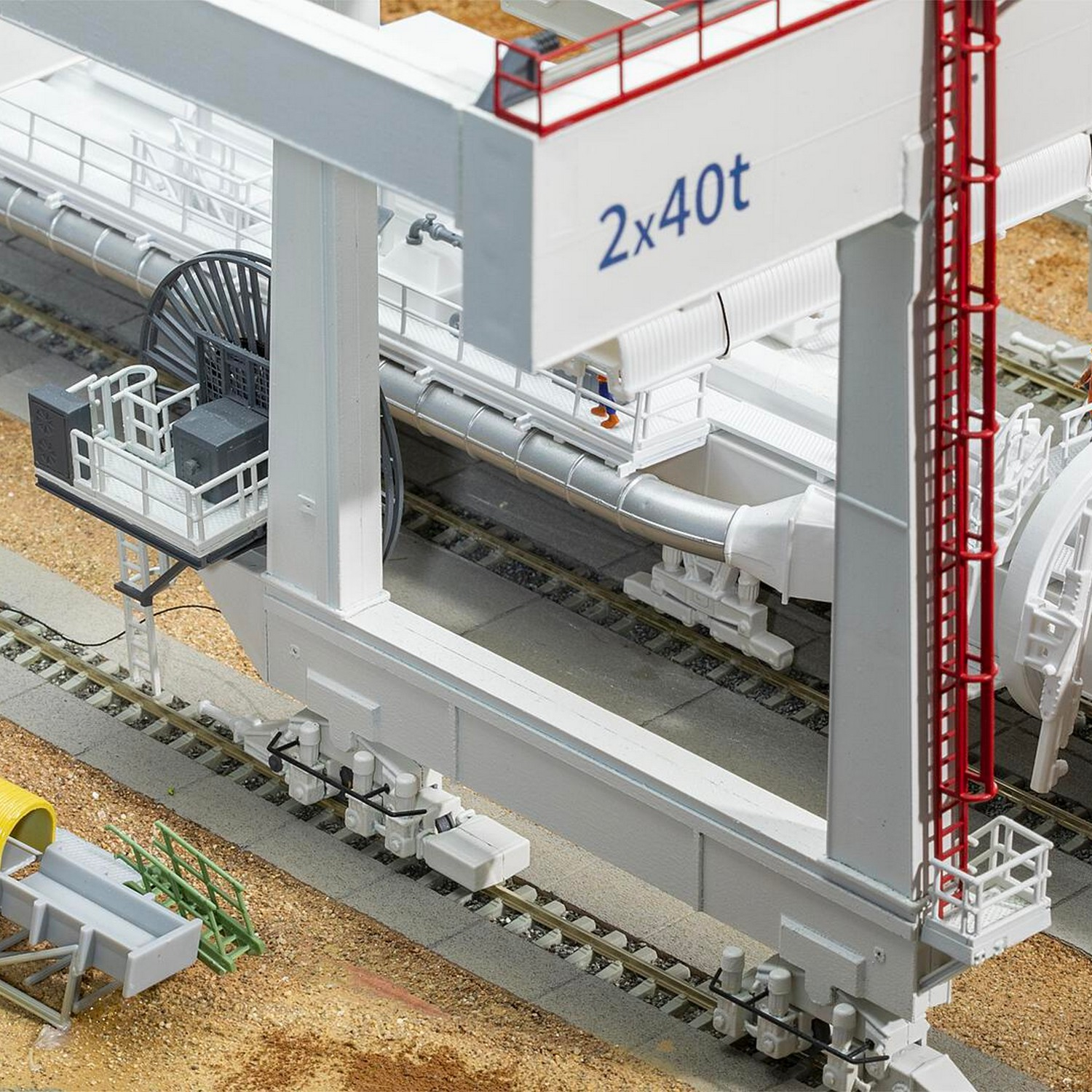 Grue à Portique Faller - Modélisme Ferroviaire HO - À Assembler - Décors