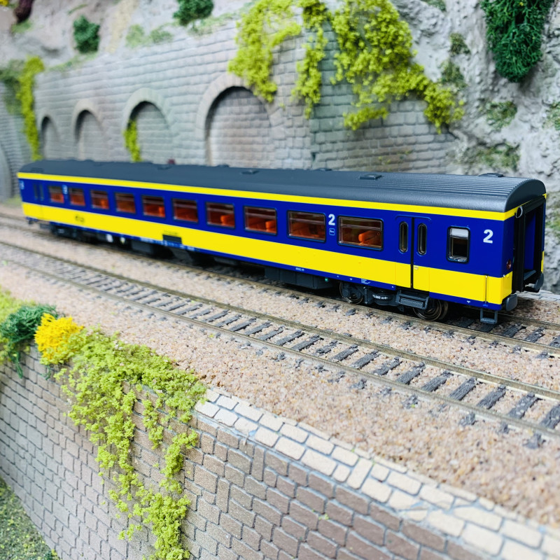 Voiture Voyageurs FYRA ICRM 2e Classe - LSMODELS 44057-1 - Échelle HO 1/87 (Neuf)