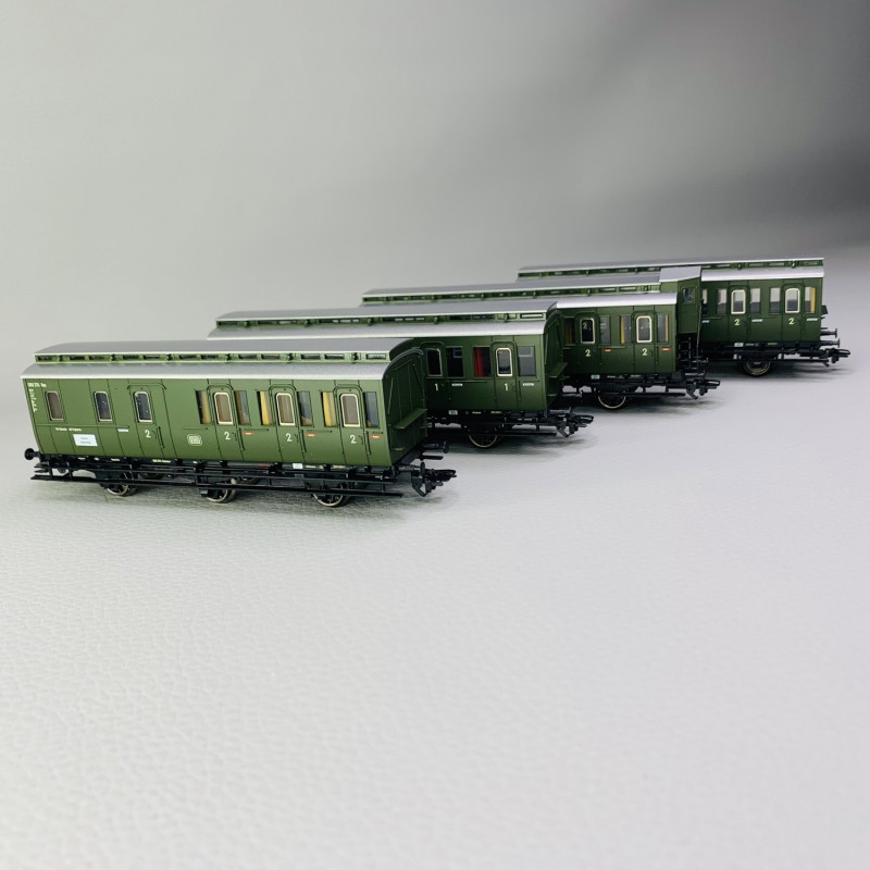 4 Voitures Voyageurs EW Ep. IV MARKLIN 87663 – échelle Z (1/220) Neuves