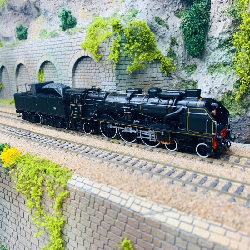 Locomotive vapeur BR 06 002, livrée grise, DRG - BRAWA 40228