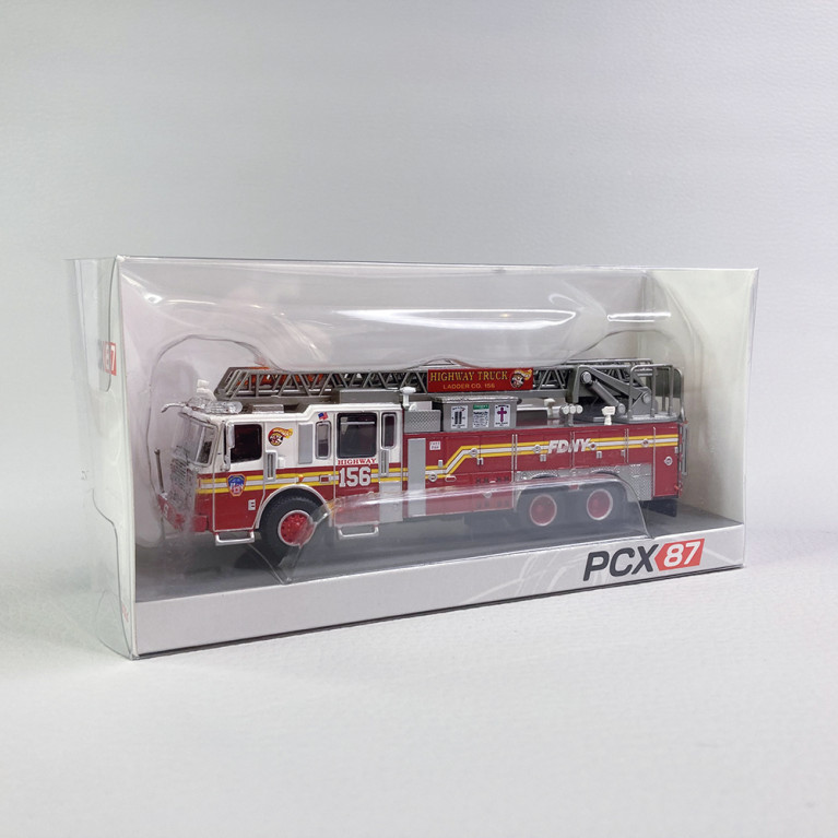 Camion de Pompiers Américains FDNY 156 - PCX870234 - HO 1/87