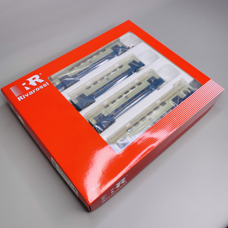 4 unités de voitures à deux niveaux sans unité de commande de cabine, DR, Ep IV - RIVAROSSI HR4371 - HO 1/87