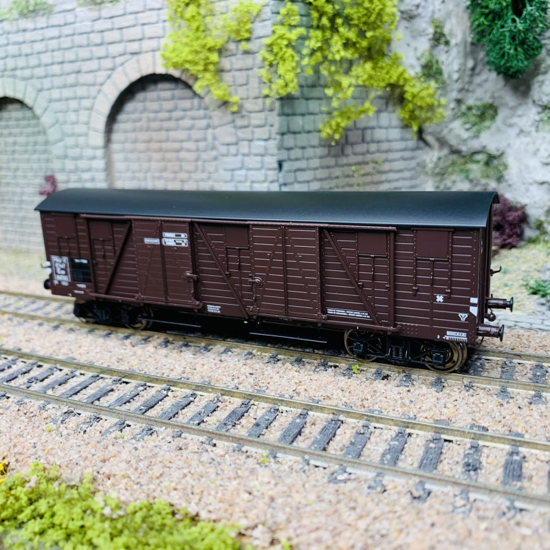 Wagon TP couvert, ETAT, Ep II - REE WB775- HO 1/87