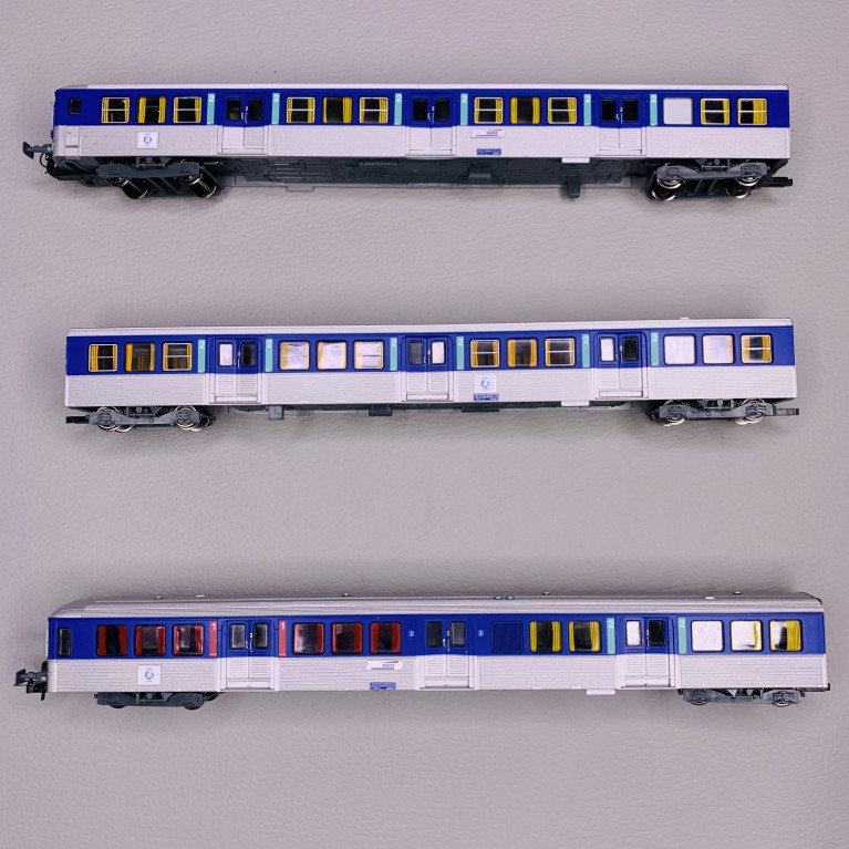 3 voitures RIO 80 Centre, SNCF, Ep V - JOUEF HJ4184 - HO 1/87