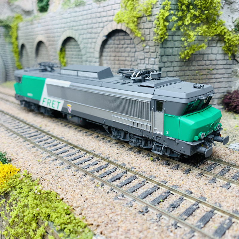 Locomotive CC6571 livrée FRET, SNCF, Ep V - VI 3R - HO 1/87- LSMODELS 10317