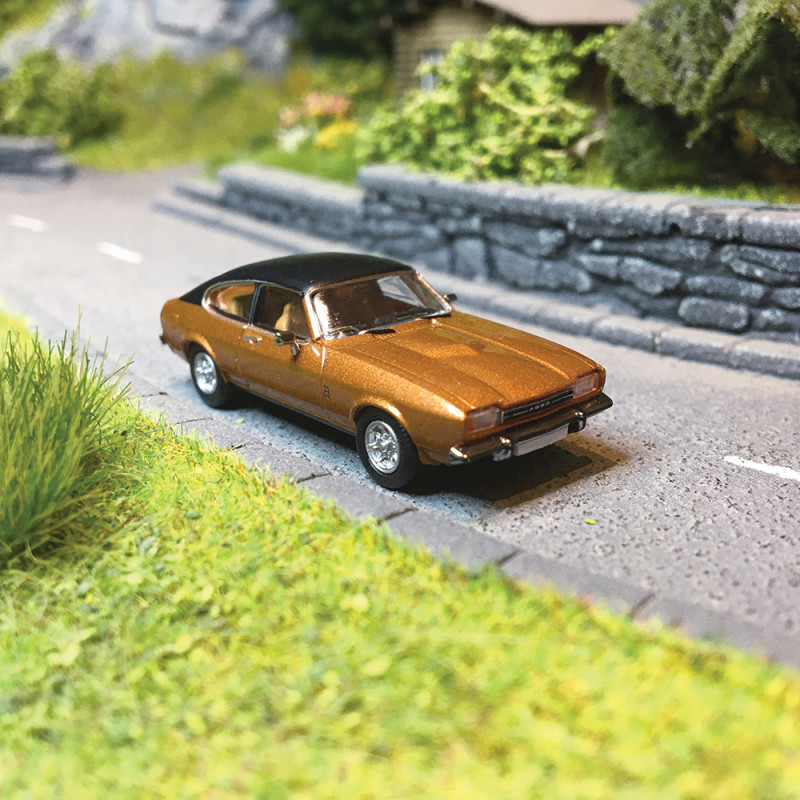 Ford Capri MK2 Marron Noir - PCX870647 - HO 1/87