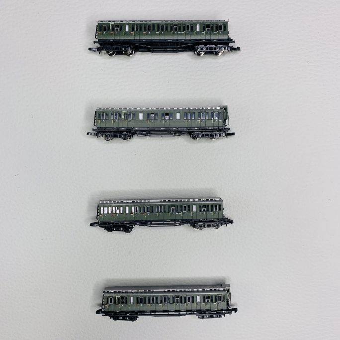 Coffret de 4 voitures voyageurs à compartiments, DB, Ep III - MARKLIN 87065-Z 1/220