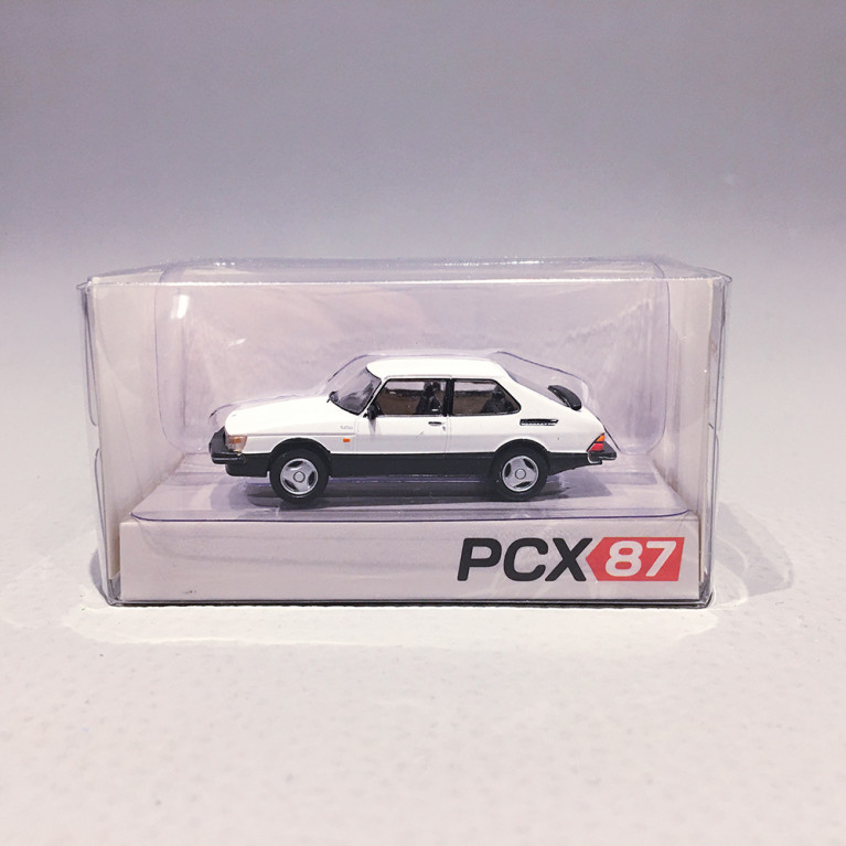 SAAB 900 Turbo Blanche - PCX870648 - HO 1/87