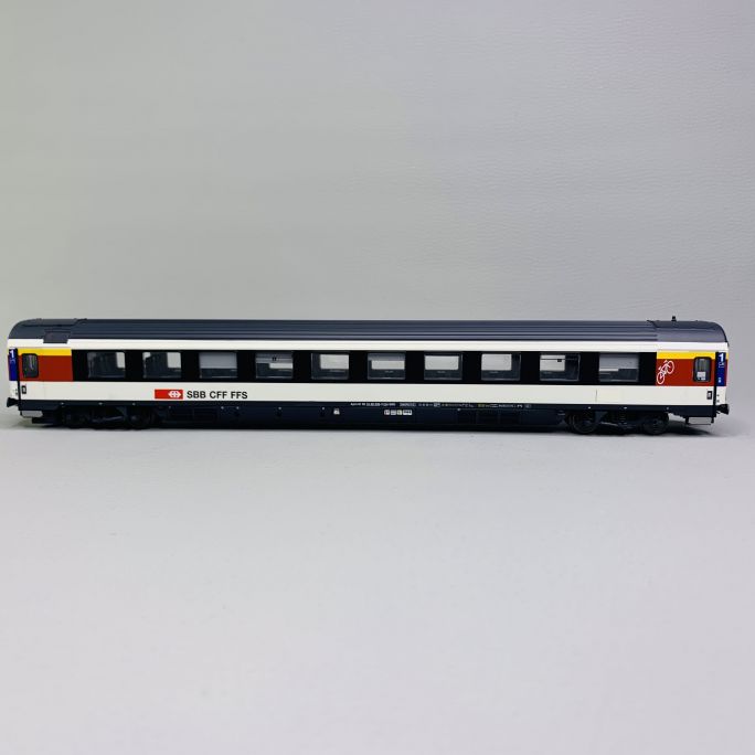 Voiture voyageur type Apm EC, 1CL, CFF, Ep VI - LSMODELS 47373 - HO 1/87