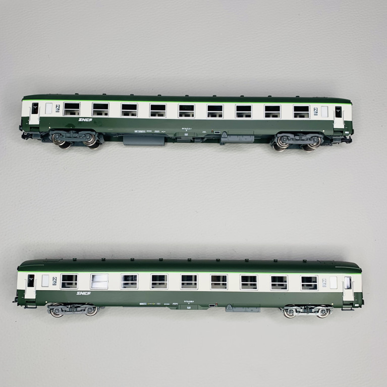 2 voitures DEV AO 2CL, U59 B9 (ex A9), logo nouille, Sncf, Ep IV et V - JOUEF HJ4182 - HO 1/87