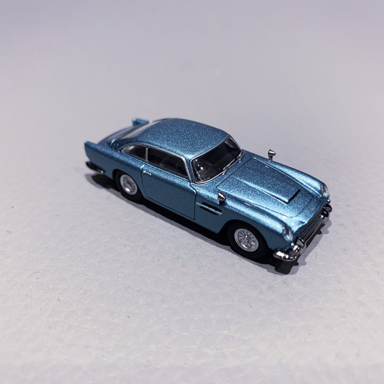 Aston Martin DB5 Bleu Métal - BREKINA 15228 - 1/87