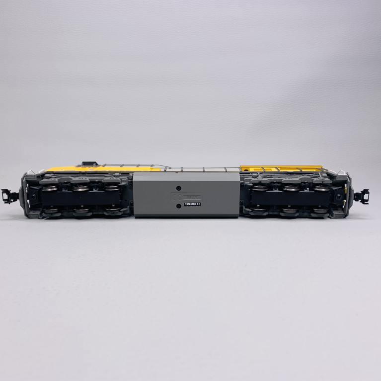 Locomotive diesel GE ES44AC, UP, Ep VI, digital son - TRIX 25441 - HO 1/87