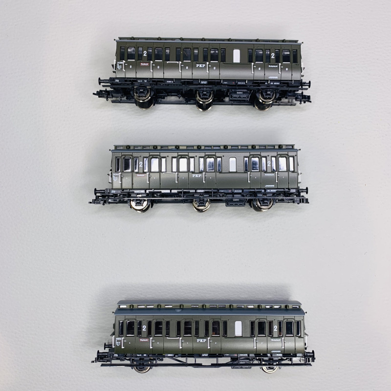 Lot de 5 voitures PLM + fourgon