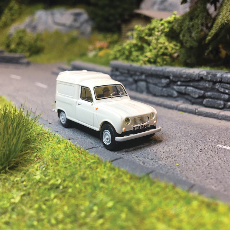 Renault 4L Fourgonnette, Blanche - BREKINA / SAI 1641 - 1/87