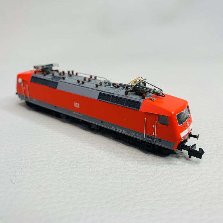 Locomotive électrique série 120 202-7, DB, Ep VI, digital son - MINITRIX 16026 - N 1/160