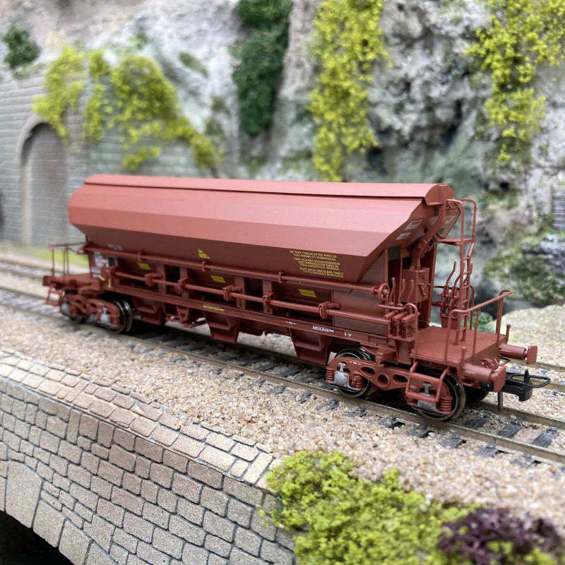 Wagon trémie T8 Tadkks, SNCF, Ep IV et V - REE WB-843 - HO 1/87