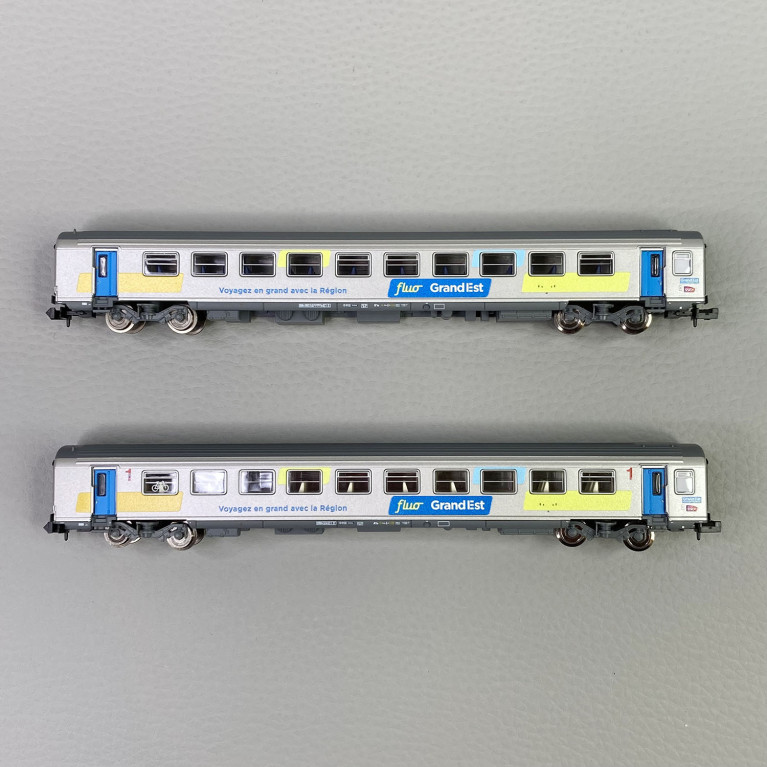 2 voitures 1 et 2CL Corail "Fluo" A10tu + B11tu, Sncf, Ep VI - PIKO 94500 - N 1/160