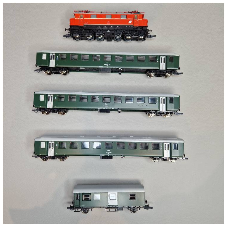 Coffret de 5 pièces : Locomotive électrique 1670.27 avec train de voyageurs, ÖBB, Ep IV digital son - ROCO 6149 - HO 1/87
