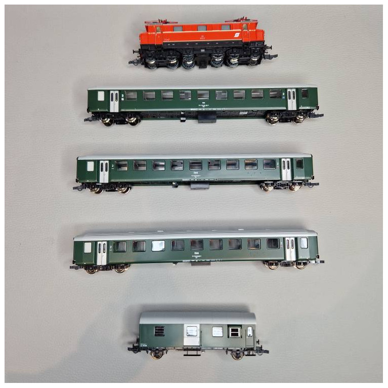 Coffret de 5 pièces : Locomotive électrique 1670.27 avec train de voyageurs, ÖBB, Ep IV digital son - ROCO 6149 - HO 1/87