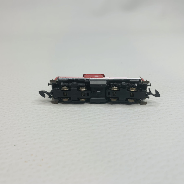 Coffert train de chantier EfW avec locomotive diesel BR 212, DB - MARKLIN 81372 - Z 1/220