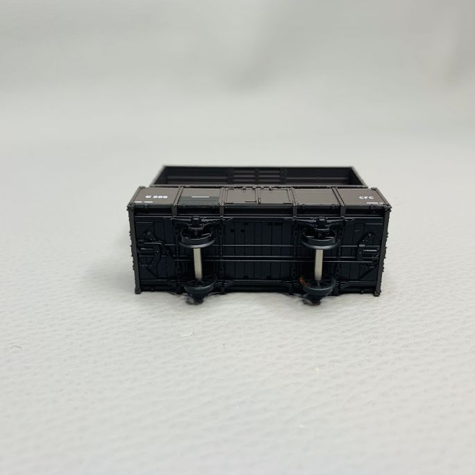 Set de 2 tombereaux freiné et non freiné, bruns, Gv 5832 et G 28, CFC - REE VM033 - HOm 1/87