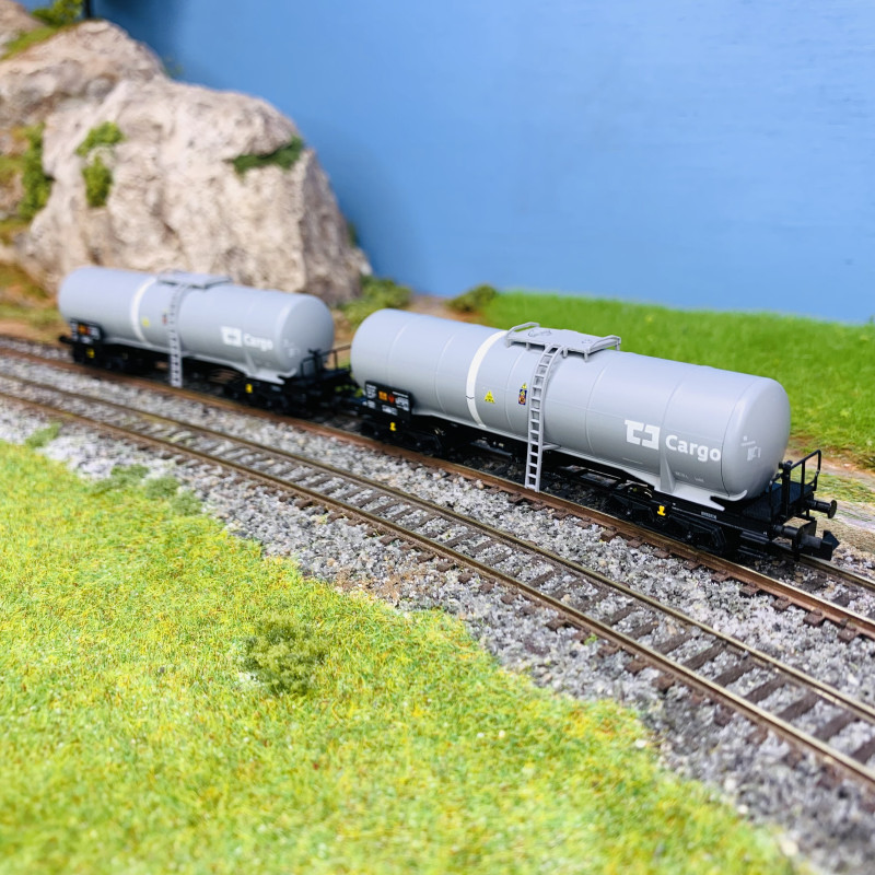 Modélisme ferroviaire wagon citerne SHELL éch N. 1/160 - Modélisme
