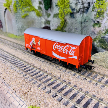Wagon couvert Gs à parois en panneaux "Coca-Cola", FS, Ep IV - RIVAROSSI HR6610 - HO 1/87
