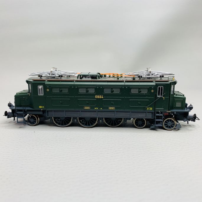 Locomotive électrique série Ae 3/6ˡ 10664, CFF, Digital son, Ep IV-VI - ROCO 70092 - HO 1/87