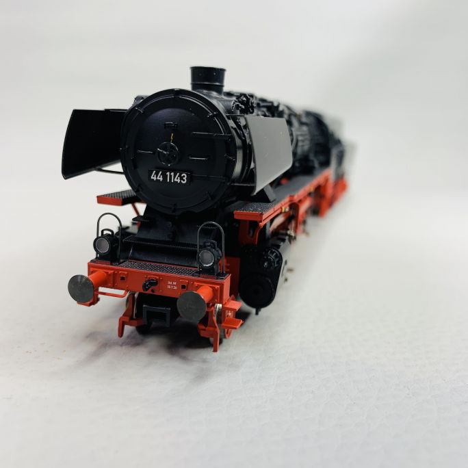 Locomotive à vapeur série 44 avec tender bassine, DB, Ep III digital son - MARKLIN 39745 - HO 1/87