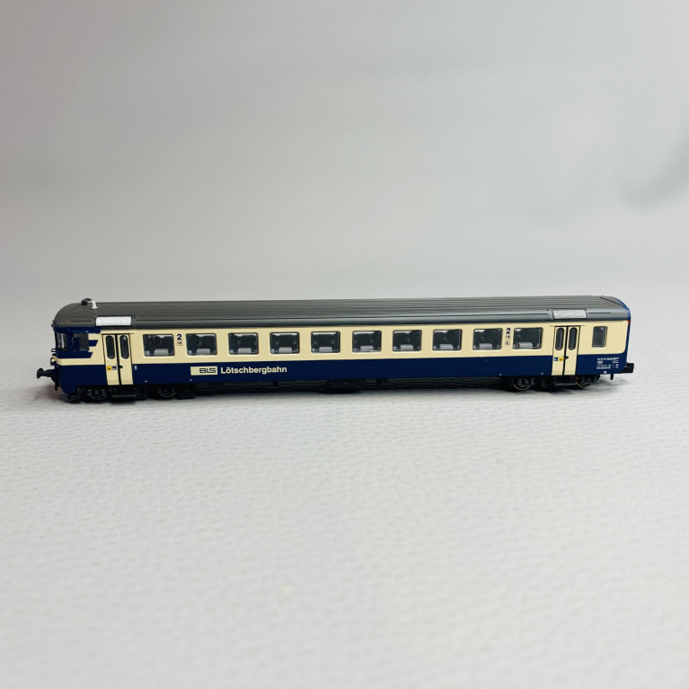 Voiture pilote Bt, 2CL, BLS, Ep V - HOBBYTRAIN H23944 - N 1/160