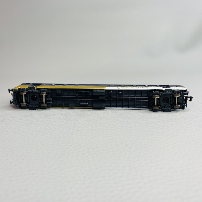 Voiture pilote Bt, 2CL, GoldenPass, Ep V - HOBBYTRAIN H23947 - N 1/160