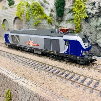 Locomotive hybride série BR 248, Railsystems RP GmbH, Ep VI, 3R Digital son - MARKLIN 39291 - HO 1/87