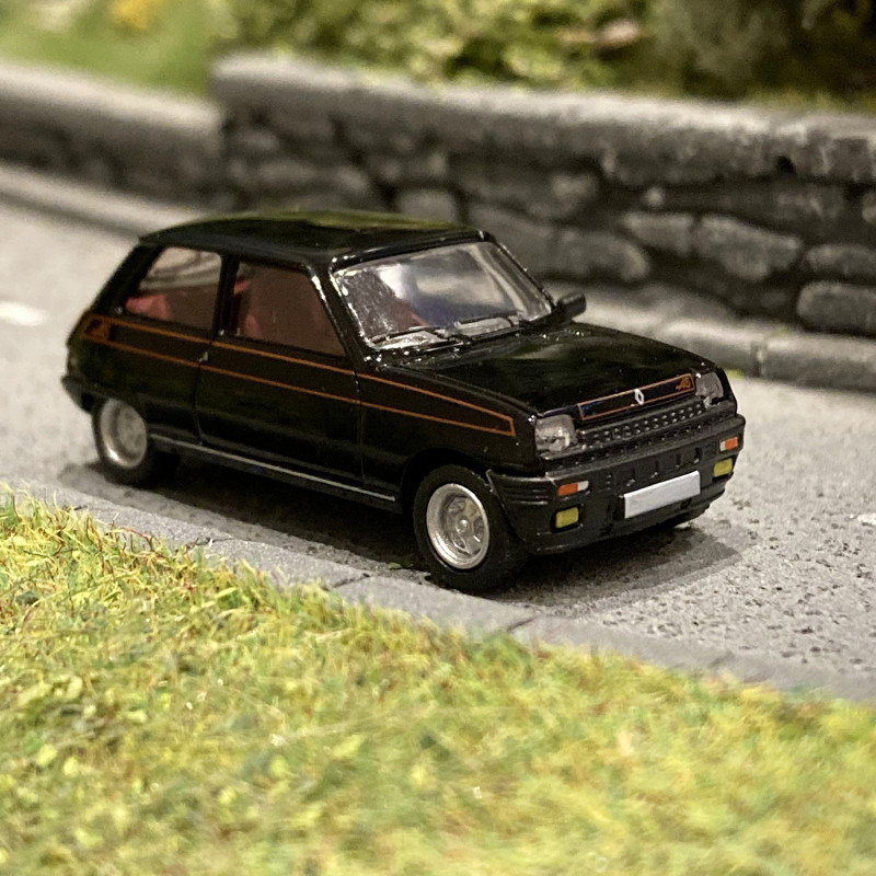 Renault 5 Alpine noire 1976 - SAI / PCX87 7223 - 1/87