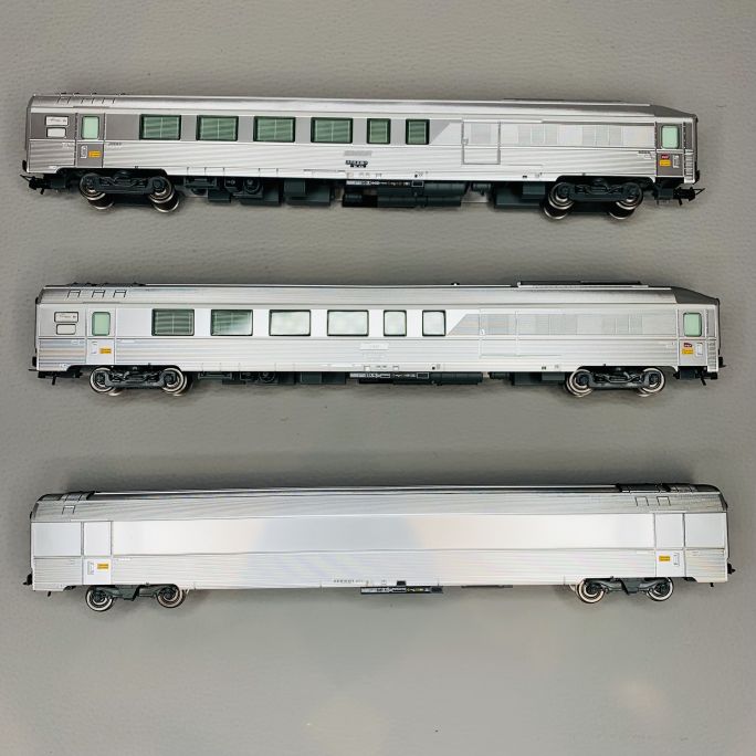 3 voitures inox "Train Expo" Set 1/2, Sncf, Ep VI - JOUEF HJ4178 - HO 1/87