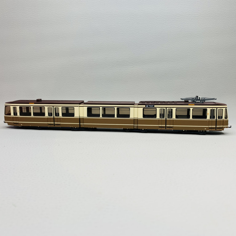 Tramway type N8 livrée marron/beige, Dortmund,Ep IV, Digital son - RIVAROSSI HR2944HM - HO 1/87