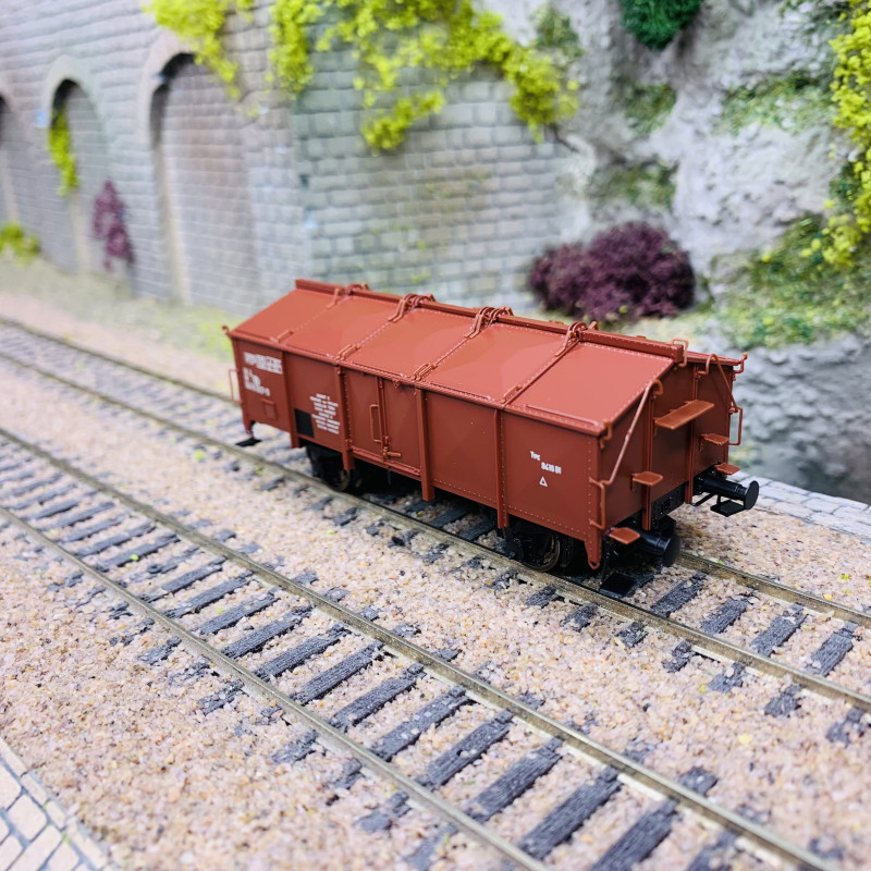 2 Wagons porte autos DD DEV66 logo Casquette Sncf, Ep IV et V - ARNOLD HN4347 - N 1/160