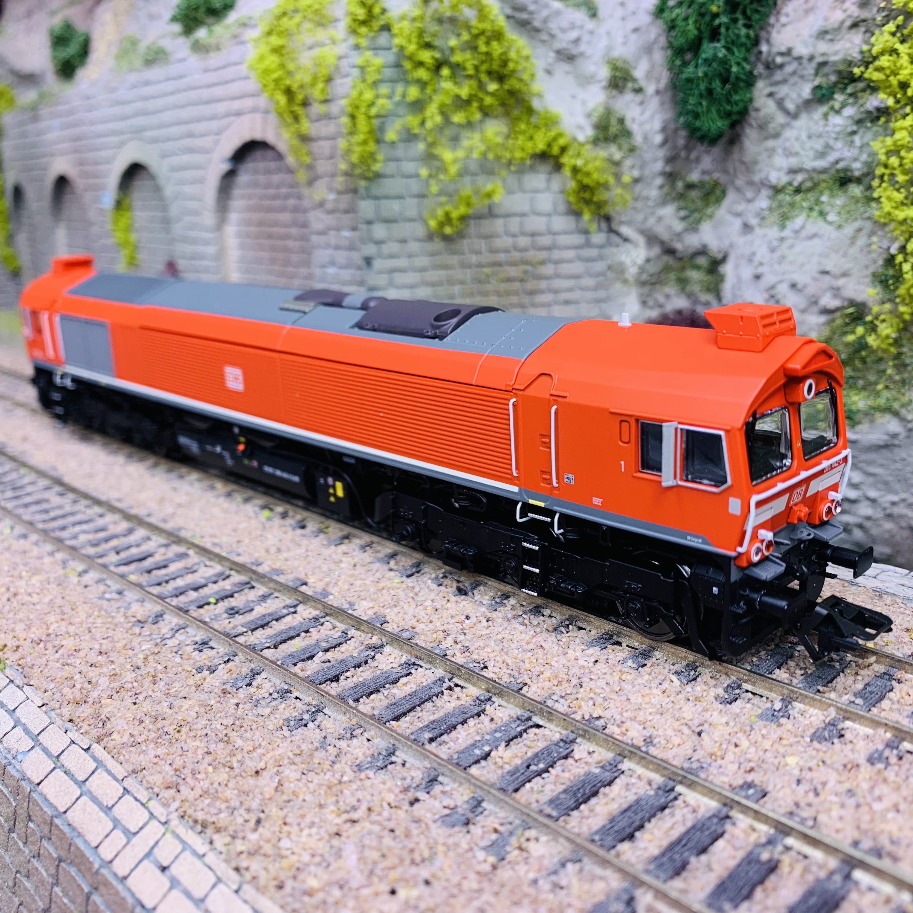 Locomotive diesel Vossloh G1000 COLAS RAIL 103, Ep VI-HO-Mehano 90539