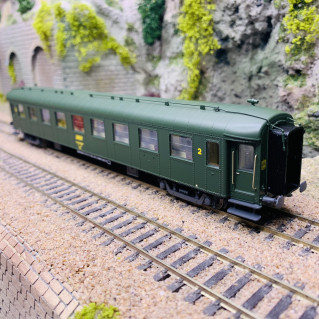 SMCF HO 471 VOITURE VOYAGEUR 1 ière CL OCEM A RIVETS N