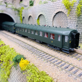 SMCF 1/87 HO WAGON VOYAGEURS 1ère Cl A8T 50686