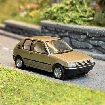 Peugeot 205 XR, Beige Mayfair - SAI / PCX87 6301 - 1/87
