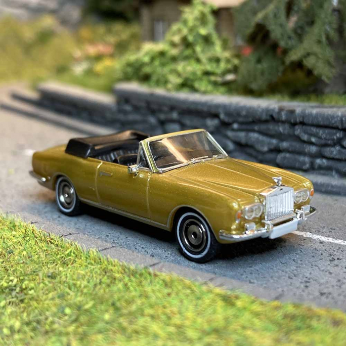 Rolls Royce Corniche cabriolet, or métallisé - PCX 870514 - HO 1/87