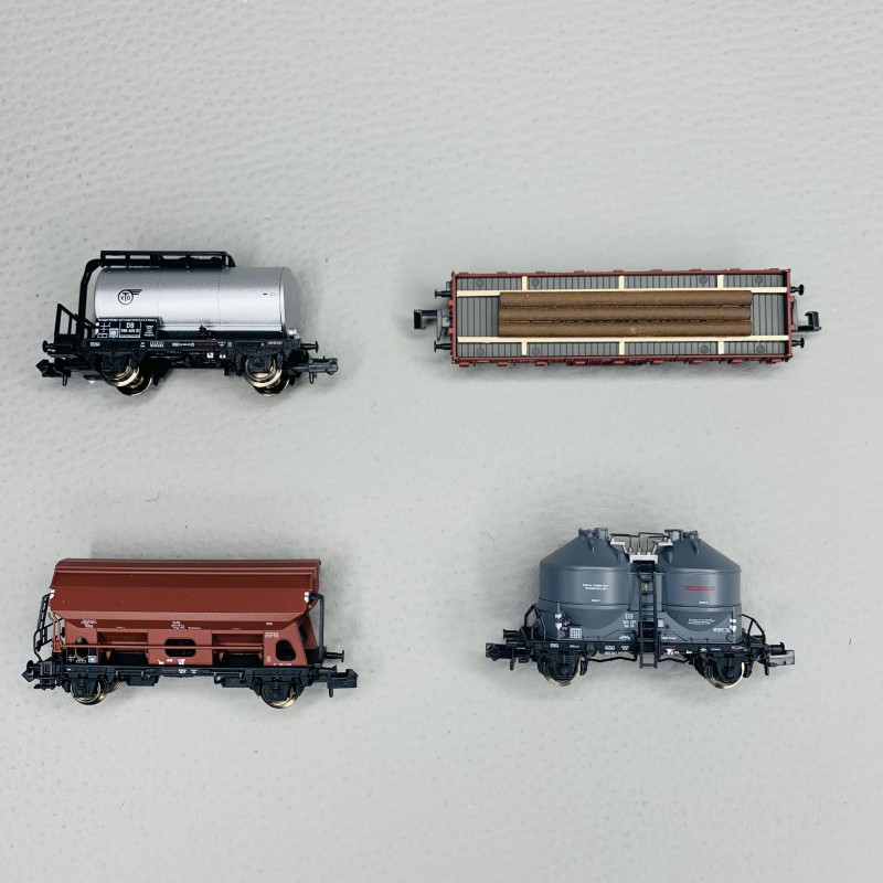 3 Wagons-citerne Minitrix 18212 - échelle N (1:160) - DB Ep.III - USTC - Neuf