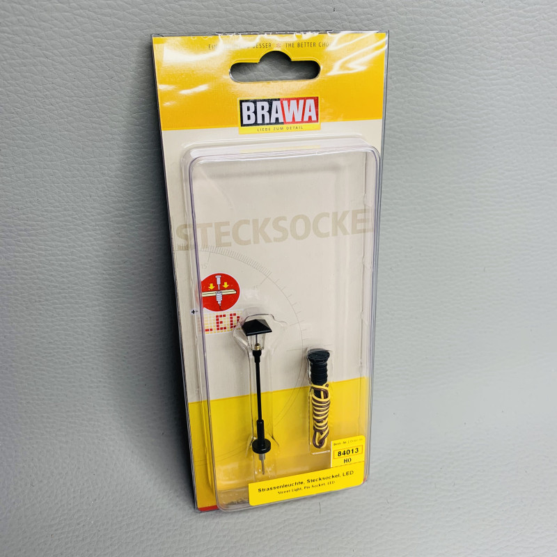 Lampadaire, socle enfichable avec LED - BRAWA 84013 - HO-1/87
