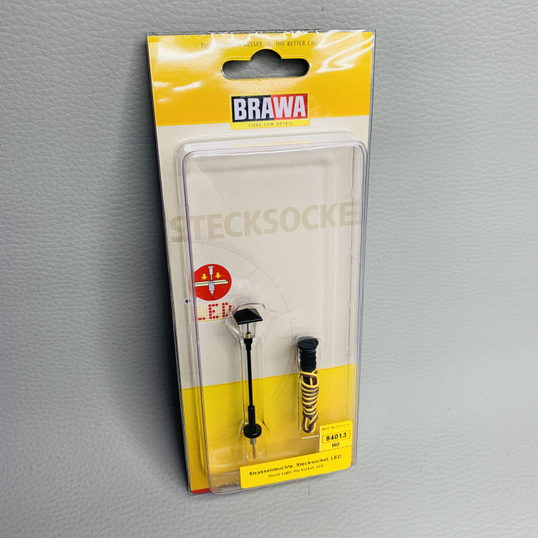 Lampadaire, socle enfichable avec LED - BRAWA 84013 - HO-1/87
