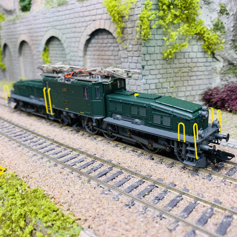 Locomotive électrique série Be 6/8 II "Crocodile", CFF (SBB), Ep III, Digital Son 3R - MARKLIN 39596 - HO 1/87
