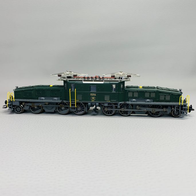 Locomotive électrique série Be 6/8 II "Crocodile", CFF (SBB), Ep III, Digital Son 3R - MARKLIN 39596 - HO 1/87