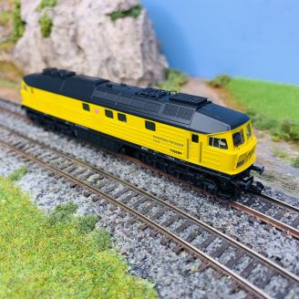 Locomotive diesel 233 493-6, DB, Ep VI - ARNOLD HN2601 - N 1/160