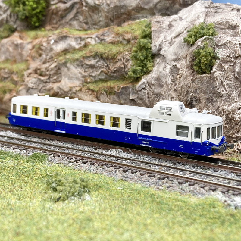 Autorail Jouef HJ2619 - Picasso X93953, SNCF Ep IV, échelle HO 1/87